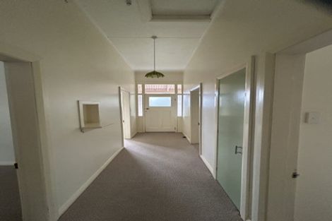 Photo of property in 38 Mount Pleasant Road, Aro Valley, Wellington, 6012