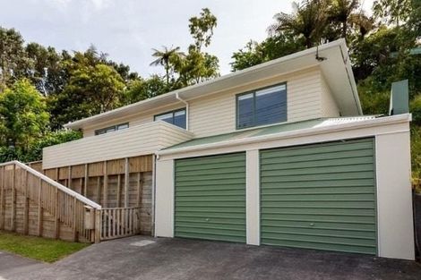 Photo of property in 23 Seaview Road, Marfell, New Plymouth, 4310