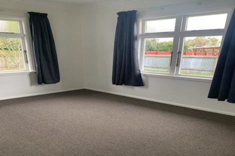 Photo of property in 52-52c Keith Street, Roslyn, Palmerston North, 4414