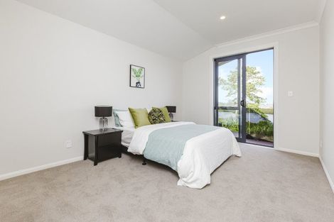 Photo of property in 31 Evergreen Parade, Rosehill, Papakura, 2113