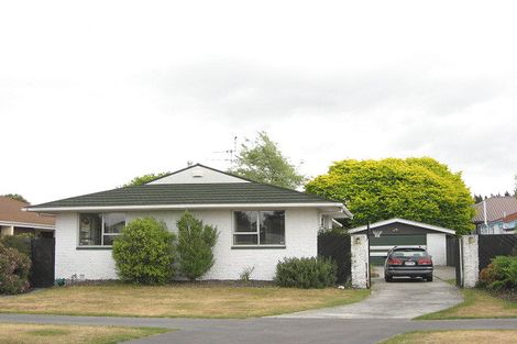 Photo of property in 229 Queenspark Drive, Parklands, Christchurch, 8083