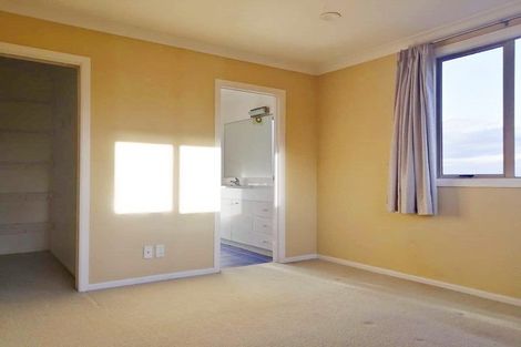 Photo of property in 17 Belle Verde Drive, Sunnynook, Auckland, 0630