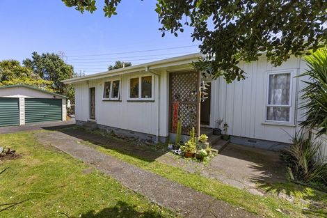 Photo of property in 21 Marama Crescent, Spotswood, New Plymouth, 4310
