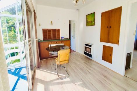 Photo of property in 91 Tirohanga Road, Tirohanga, Lower Hutt, 5010