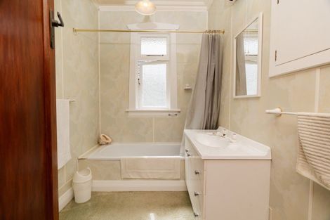 Photo of property in 36 Barr Street, Kenmure, Dunedin, 9011