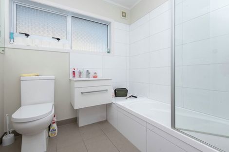 Photo of property in 55 Paparoa Road, Cockle Bay, Auckland, 2014