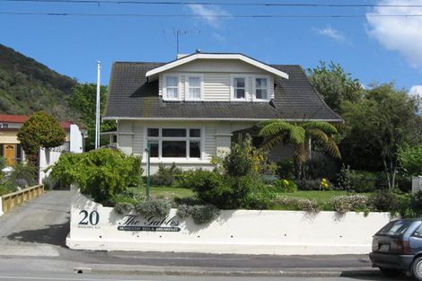 Photo of property in 20-53 Waikawa Road, Picton, 7220