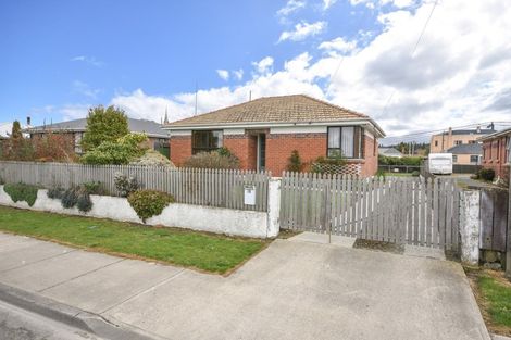 Photo of property in 12 Spenser Street, Milton, 9220