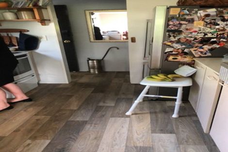 Photo of property in 1/8 Marsh Avenue, Forrest Hill, Auckland, 0620