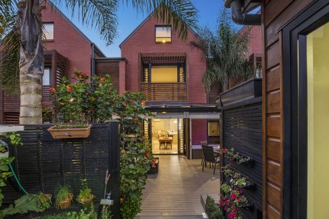 Photo of property in 54 Squadron Drive, Hobsonville, Auckland, 0616