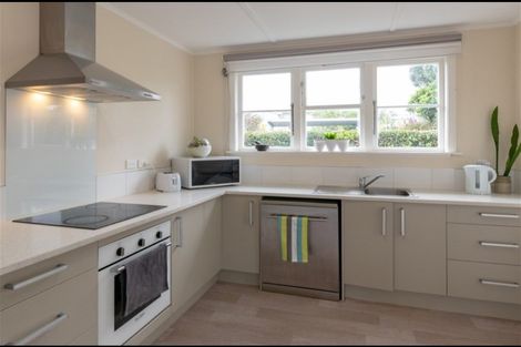 Photo of property in 39 Boswell Street, Kawakawa, 0210