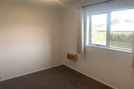 Photo of property in 10 Lincoln Street, Halfway Bush, Dunedin, 9010