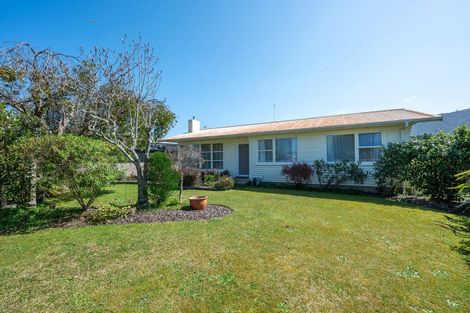 Photo of property in 9 Totaravale Street, Pukehangi, Rotorua, 3015