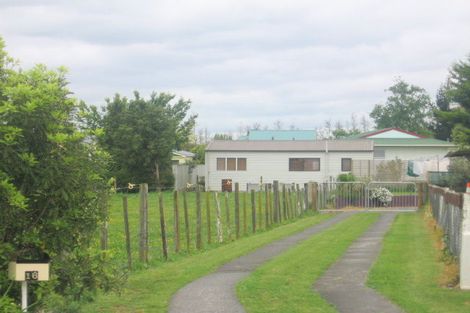 Photo of property in 16 Mount Avenue, Te Aroha, 3320