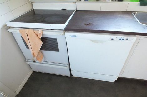 Photo of property in 5 Brockworth Place, Riccarton, Christchurch, 8011