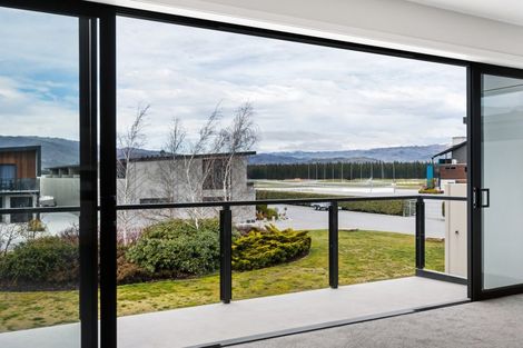 Photo of property in 10 Le Mans Grove, Cromwell, 9384