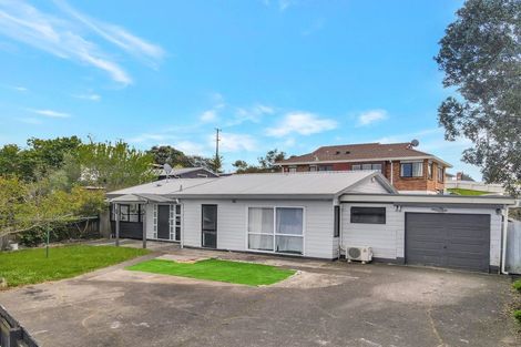 Photo of property in 2/248 Sturges Road, Henderson, Auckland, 0612