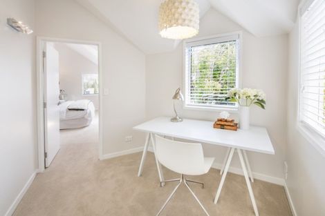 Photo of property in 29a Stanley Point Road, Stanley Point, Auckland, 0624