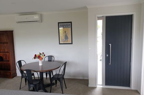 Photo of property in 4 Rogers Place, Kinloch, Taupo, 3377