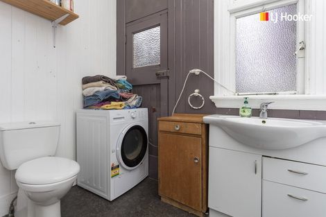 Photo of property in 11 Playfair Street, Caversham, Dunedin, 9012