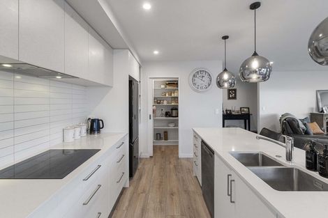 Photo of property in 43a Saint Pauls Drive, Brookfield, Tauranga, 3110