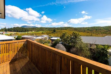 Photo of property in 7 Glentui Place, Waikawa, Picton, 7220