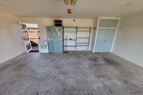 Photo of property in 11 Jadewynn Place, Halswell, Christchurch, 8025