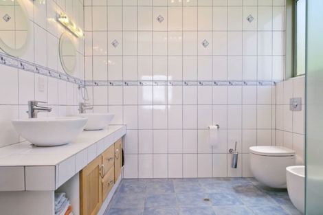 Photo of property in 35 Te Moenga Park, Acacia Bay, Taupo, 3330