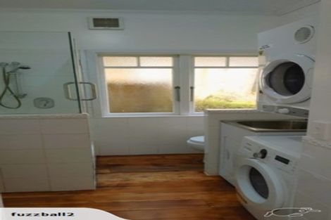 Photo of property in 57-59 Seaview Road, Paremata, Porirua, 5024