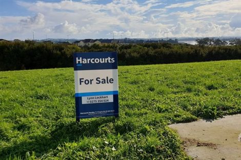 Photo of property in 10 Wheriko Avenue, Glenbrook, 2681