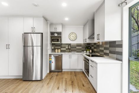 Photo of property in 1/351 West Coast Road, Glen Eden, Auckland, 0602