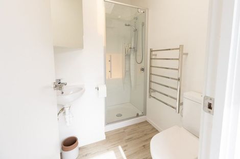 Photo of property in 19 Rimu Lane, Wanaka, 9305