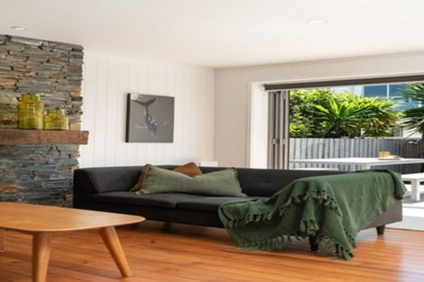 Photo of property in 2/54 Marine Parade, Mount Maunganui, 3116