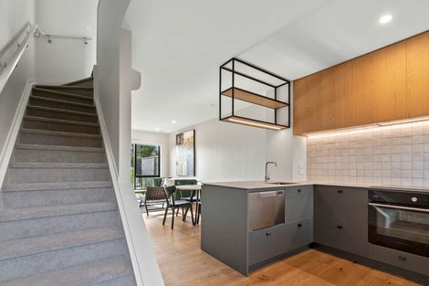 Photo of property in 9/7 Boyd Avenue, Mangere Bridge, Auckland, 2022