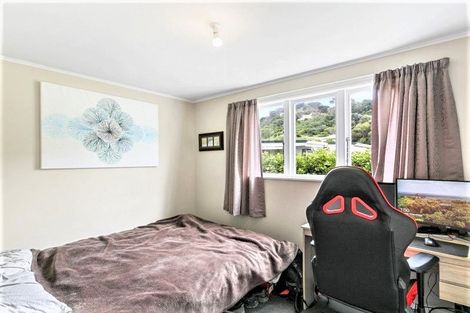 Photo of property in 6 Mckinley Crescent, Brooklyn, Wellington, 6021