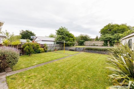 Photo of property in 76 Havill Street, Takaro, Palmerston North, 4410