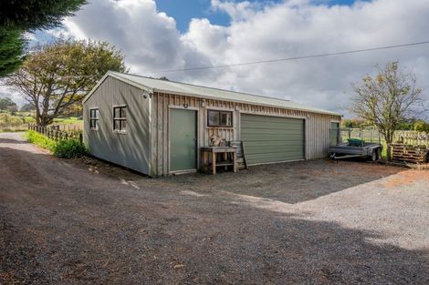 Photo of property in 217 Muhunoa Road West, Ohau, Levin, 5570