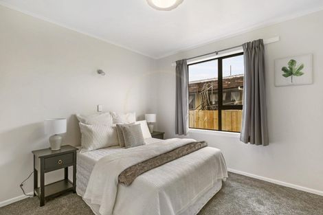 Photo of property in 14 Clayton Road, Manurewa, Auckland, 2102