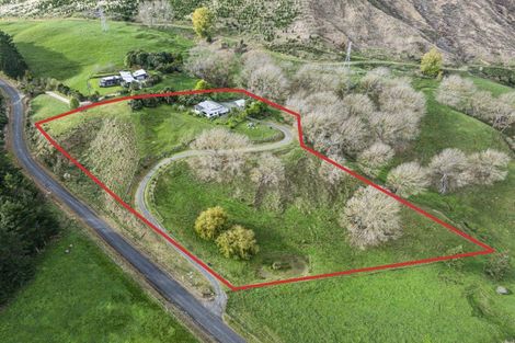 Photo of property in 122 Waipunga Road, Eskdale, Napier, 4181