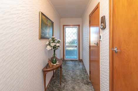 Photo of property in 4 Camellia Avenue, Aramoho, Whanganui, 4500