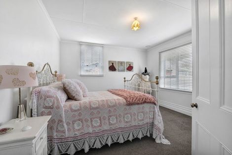 Photo of property in 26 Conway Road, Eltham, 4322