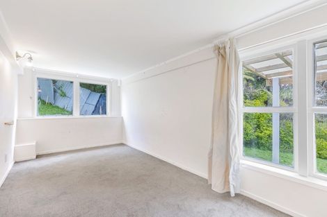 Photo of property in 35 Nile Road, Kelston, Auckland, 0602