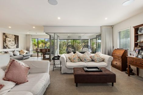 Photo of property in 36 Boocock Crescent, Orewa, 0931