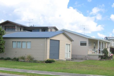 Photo of property in 321a Rangi Avenue, Whangamata, 3620