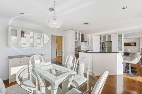 Photo of property in 66 Ferry Parade, Herald Island, Auckland, 0618
