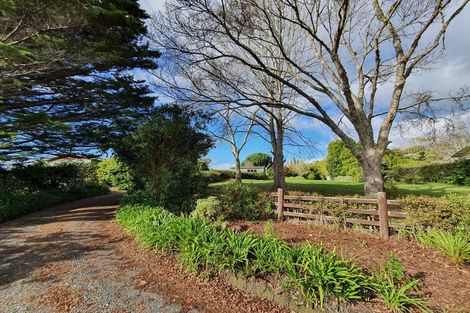 Photo of property in 1124 Sandspit Road, Sandspit, Warkworth, 0982