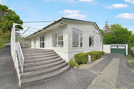 Photo of property in 12 Trig Road, West Harbour, Auckland, 0618