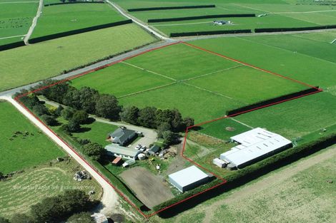 Photo of property in 155 Tussock Creek Grove Bush Road, Grove Bush, Invercargill, 9872