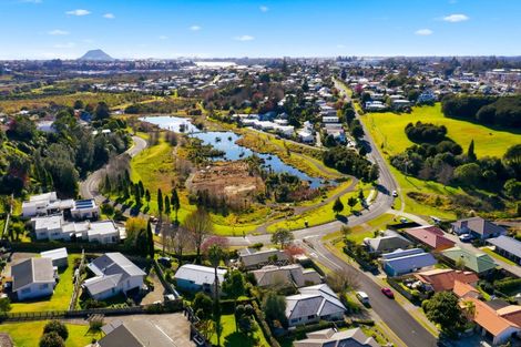 Photo of property in 112 Coopers Road, Gate Pa, Tauranga, 3112