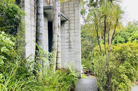 Photo of property in 20c Konini Road, Titirangi, Auckland, 0604